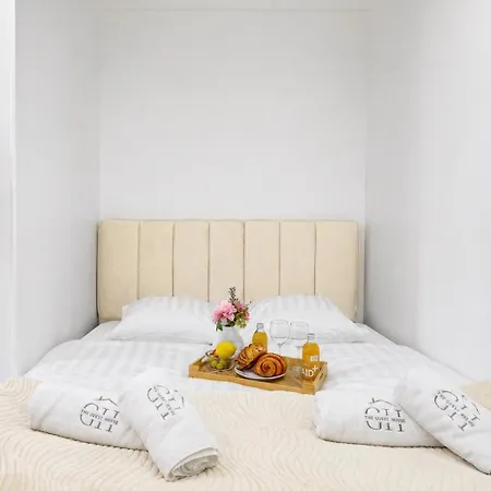 B Elegance In Champs Elysees Apartman *